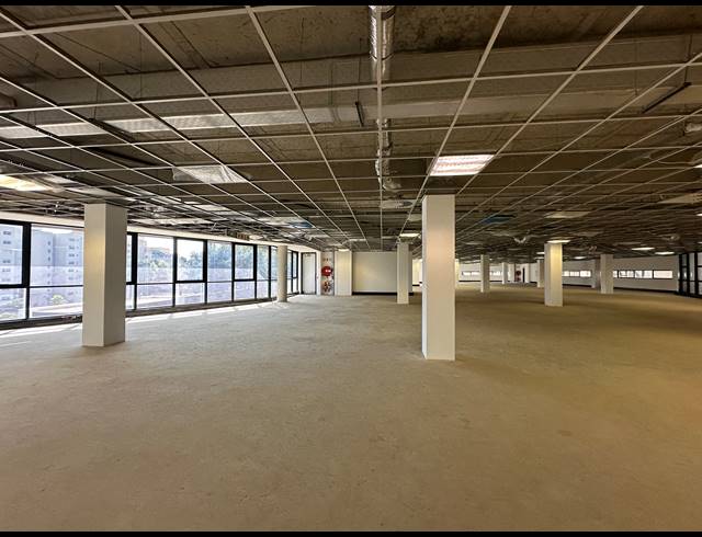 1,442M² OFFICE TO LET IN SANDTON CENTRAL